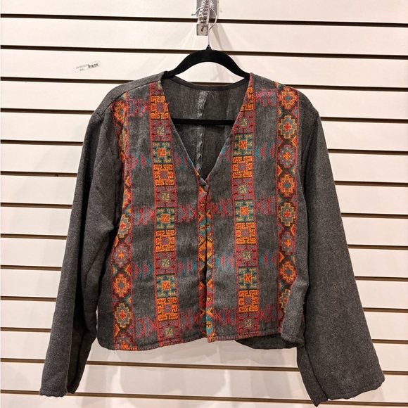 Colorful Geometric Pattern Cardigan - Picture 13 of 13